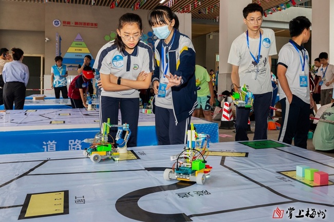 2faef2b357f3f9f95111ec12e7345b17