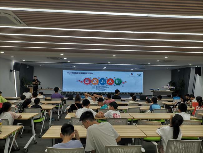 6022bf6fadc4f1b7cedf11d9b4d8a1c