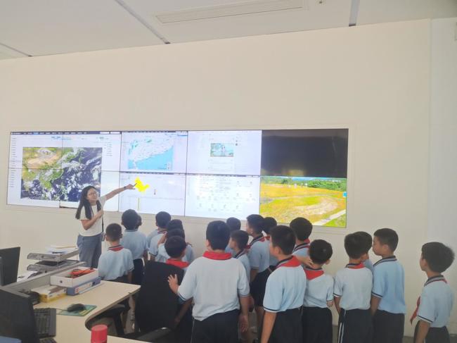 0f43e59ec22681f4a9719f12a63dd85