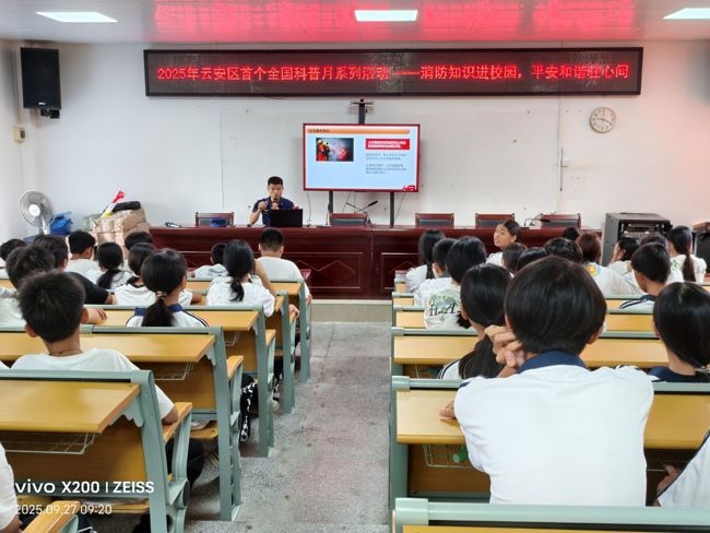 ac166392105fc02f465b01ed8c749cb